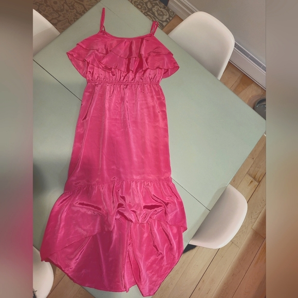 High-low silky ruffled dress - Size Medium - Picture 1 of 5